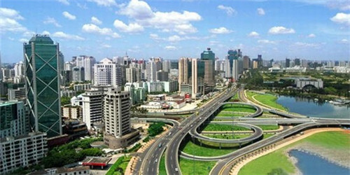 人造板十大缺点是什么呢（人造板十大缺点是什么呢视频）